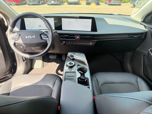 Used 2024 Kia EV6 Light AWD/4WD image 19
