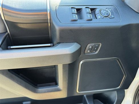 Used 2020 Ford F150 Raptor w/ Equipment Group 802A Luxury image 10