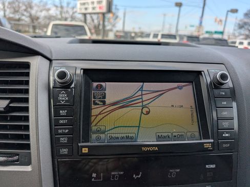 Used 2011 Toyota Sequoia Platinum image 15