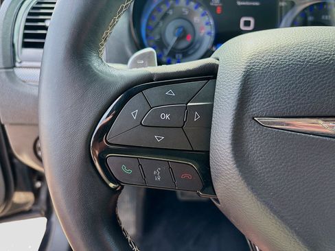 Used 2015 Chrysler 300 S AWD/4WD image 33