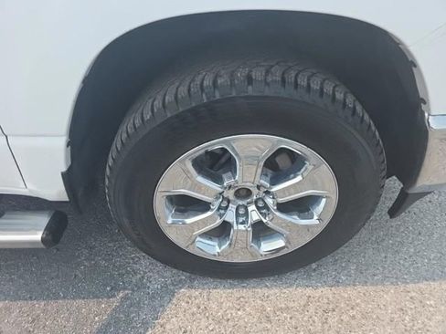 Used 2021 RAM 1500 Big Horn AWD/4WD image 14