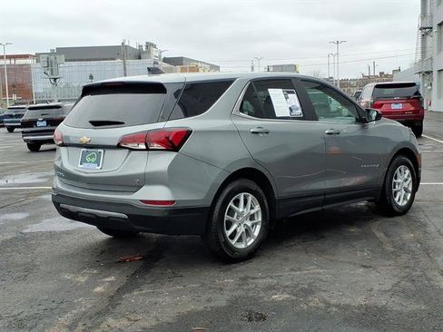 Certified 2024 Chevrolet Equinox LT w/ LPO, Floor Liner Package image 4