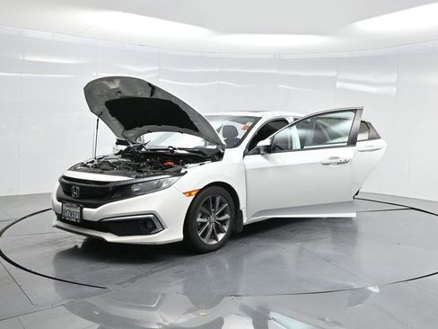 Used 2020 Honda Civic EX image 32