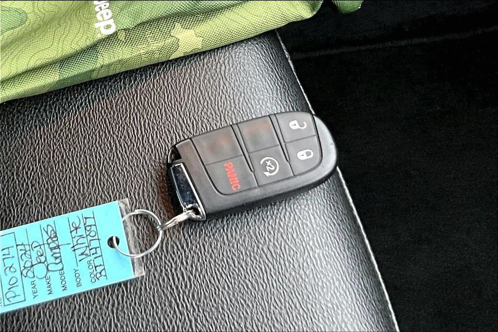 Used 2024 Jeep Compass Limited AWD/4WD image 33