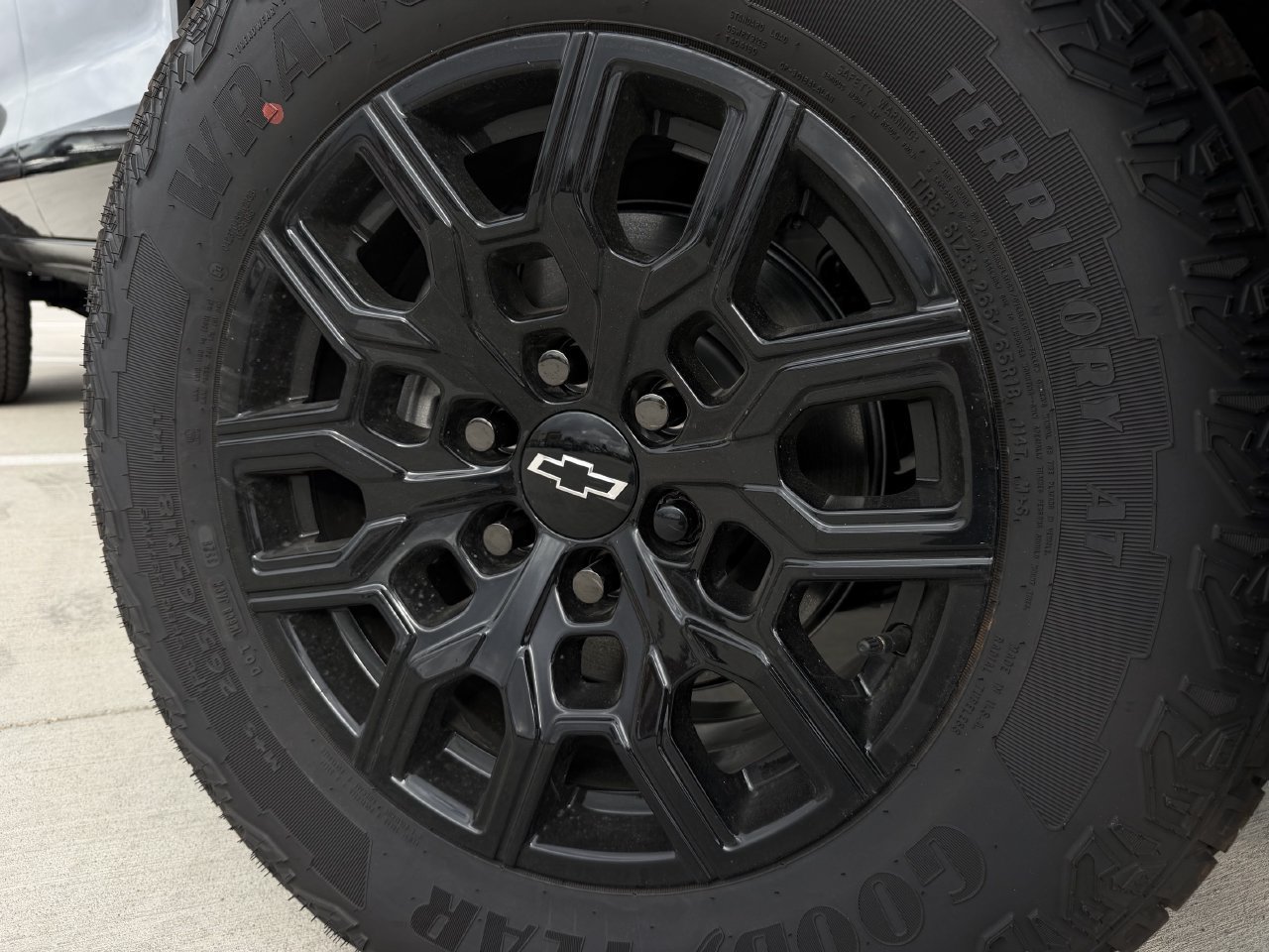 New 2026 Chevrolet Colorado Trail Boss AWD/4WD image 10