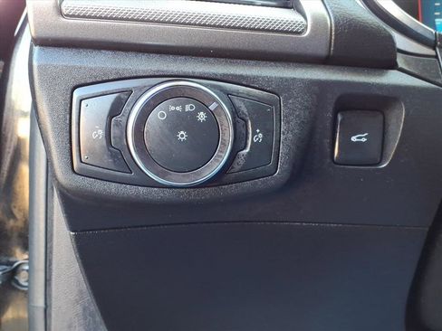 Certified 2019 Ford Fusion SE image 15