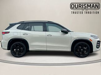 New 2026 Volkswagen Tiguan SE R-Line video 2