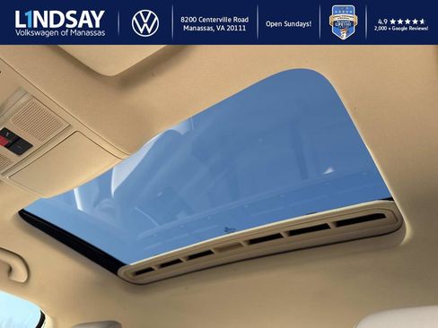 Used 2017 Volkswagen Jetta SE image 18