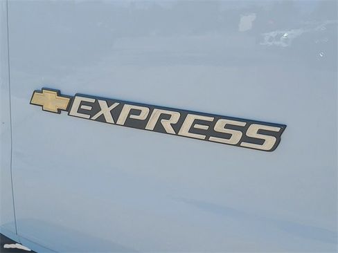 New 2025 Chevrolet Express 2500 w/ Driver Convenience Package image 10