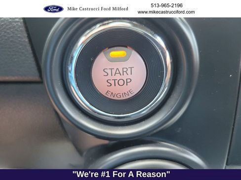 Used 2019 Nissan Titan SV w/ SV Convenience Package AWD/4WD image 19