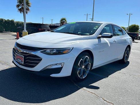 Used 2024 Chevrolet Malibu LT FWD image 3
