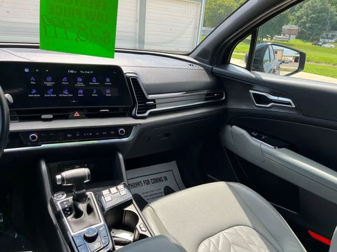 Used 2023 Kia Sportage X-Line w/ X-Line Premium Package image 21