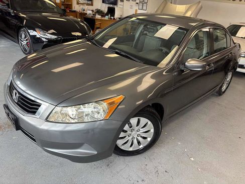 Used 2009 Honda Accord LX image 6