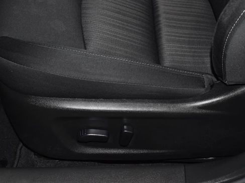 Used 2024 Nissan Altima 2.5 SV image 13