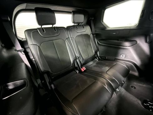 Used 2024 Jeep Grand Cherokee L Laredo RWD image 28