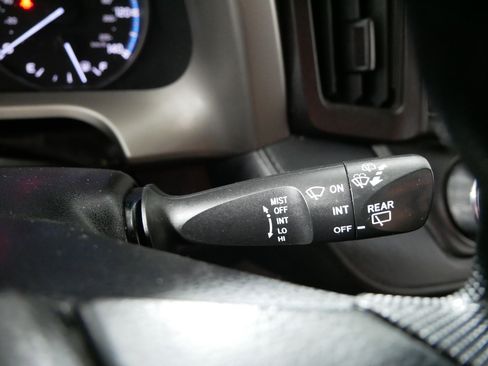 Used 2017 Toyota RAV4 LE w/ All Weather Liner Package image 30