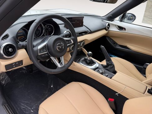 New 2026 MAZDA MX-5 Miata Grand Touring image 15