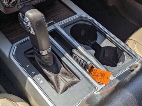 Used 2020 Ford F150 Lariat w/ Equipment Group 502A Luxury image 20