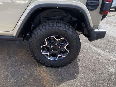 Used 2022 Jeep Wrangler Unlimited Rubicon image 23