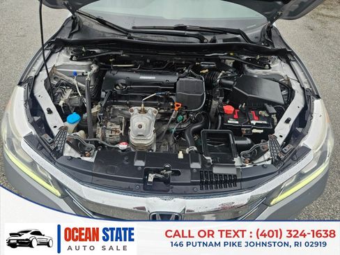 Used 2017 Honda Accord Sport image 19