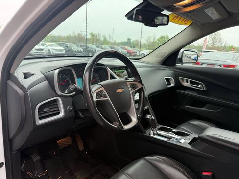 Used 2016 Chevrolet Equinox LTZ w/ Enhanced Convenience Package image 14