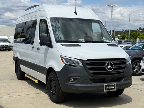 New 2025 Mercedes-Benz Sprinter 2500 image 7