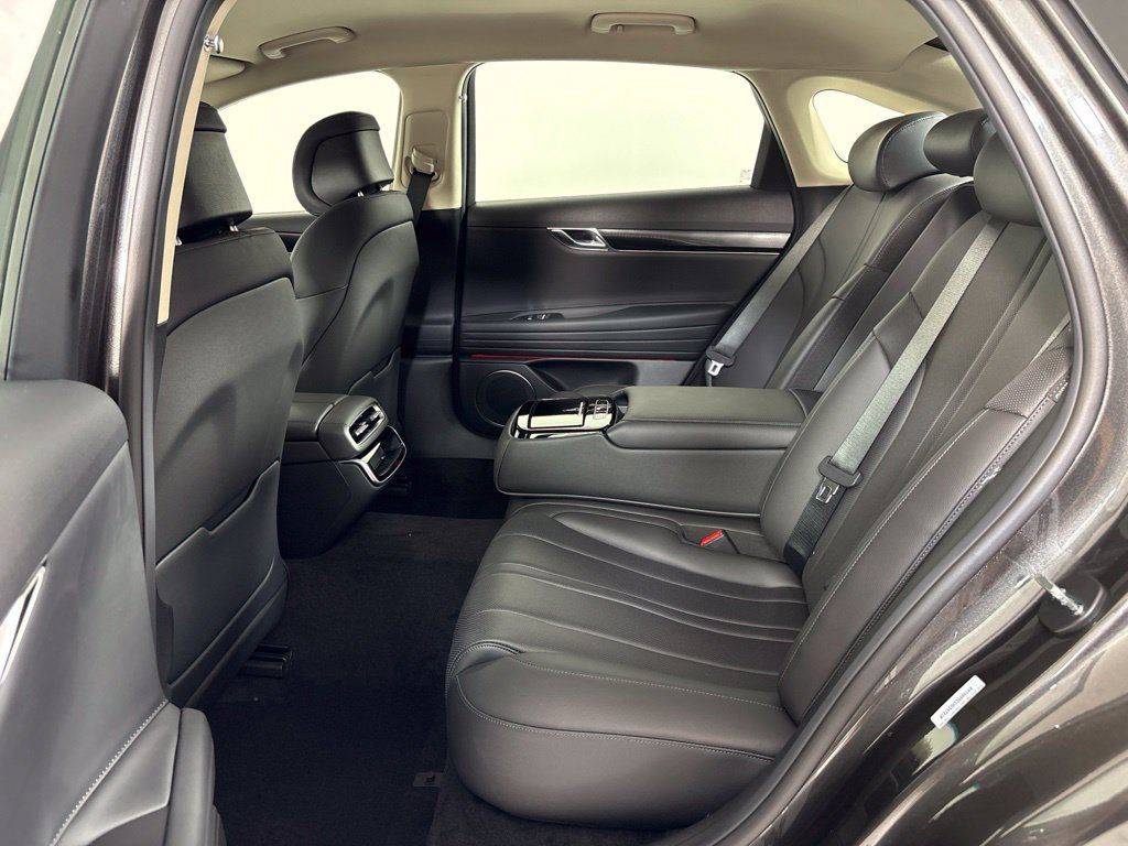 New 2027 Genesis G80 2.5T AWD/4WD image 18