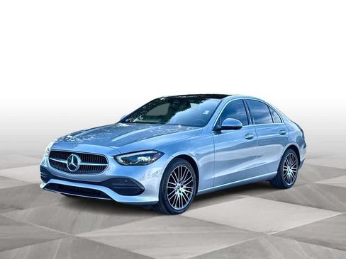 Used 2025 Mercedes-Benz C 300 Sedan image 4
