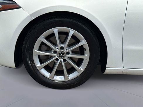 Used 2022 Mercedes-Benz A 220 image 11