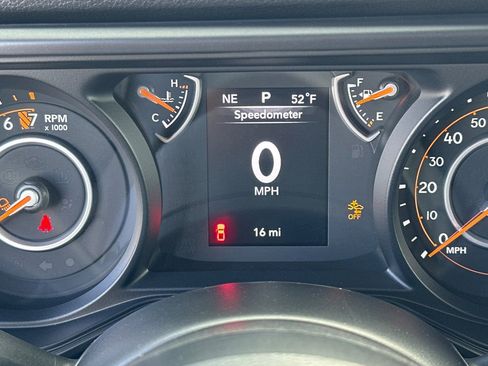 New 2026 Jeep Gladiator Sport image 23