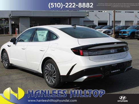 New 2025 Hyundai Sonata SEL image 9