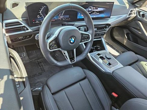 Used 2025 BMW 430i xDrive w/ M Sport Package image 10
