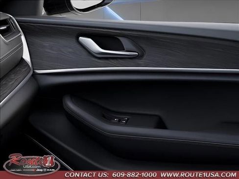 New 2026 Jeep Grand Cherokee L Limited w/ Limited Altitude Package AWD/4WD image 26