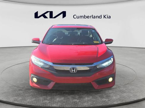 Used 2017 Honda Civic Touring image 8