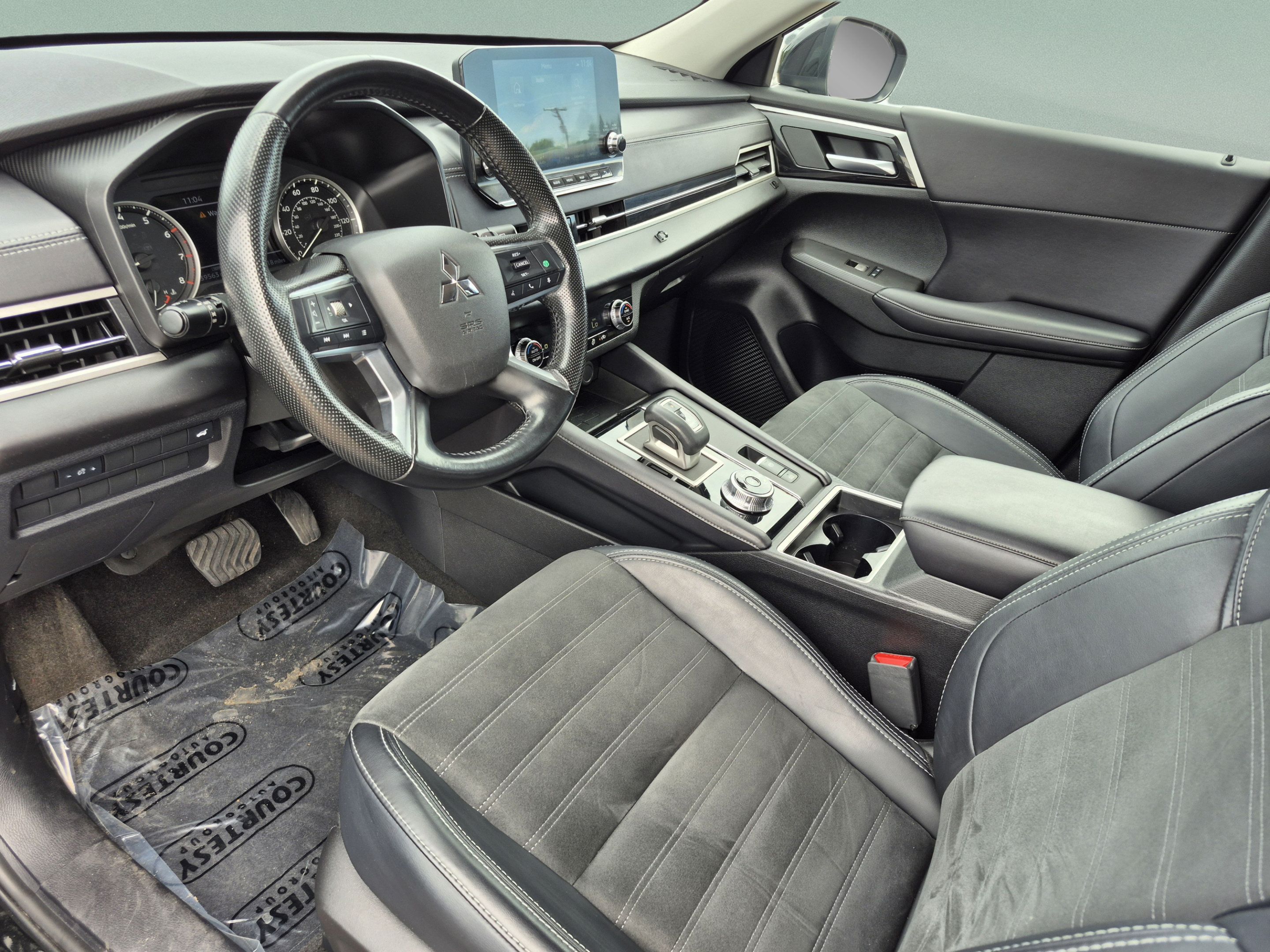 Used 2024 Mitsubishi Outlander SE FWD image 20