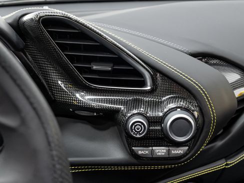 Used 2017 Ferrari 488 Spider image 76