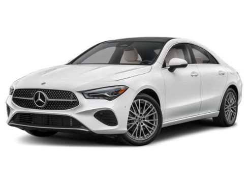 Used 2025 Mercedes-Benz CLA 250 image 4