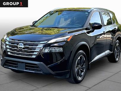 Used 2024 Nissan Rogue SV w/ SV Premium Package