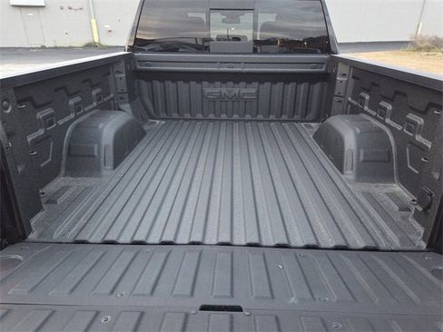 New 2026 GMC Sierra 1500 SLT w/ SLT Premium Plus Package image 13