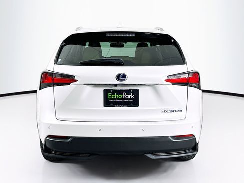 Used 2015 Lexus NX 300h AWD image 7