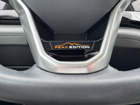 Used 2024 Volkswagen Atlas Peak Edition SEL AWD/4WD image 49