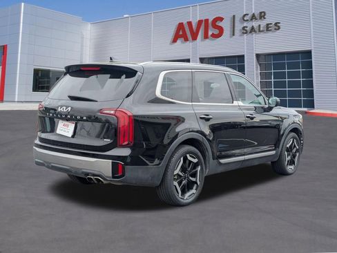 Used 2025 Kia Telluride S image 6