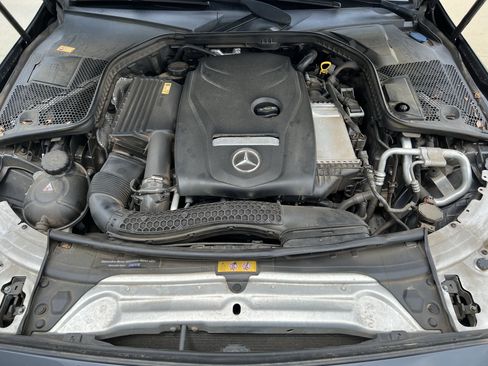 Certified 2016 Mercedes-Benz C 300 4MATIC Sedan image 36