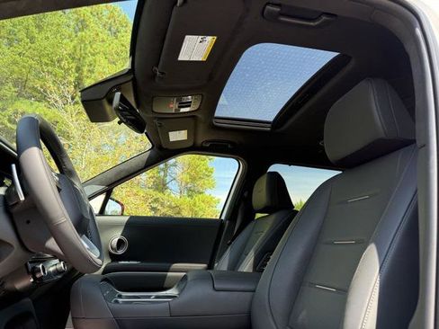 New 2026 Hyundai Palisade Calligraphy image 24