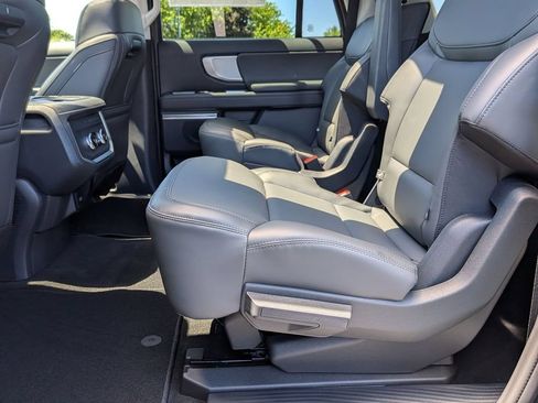 New 2026 Ford Expedition Max Active AWD/4WD image 21
