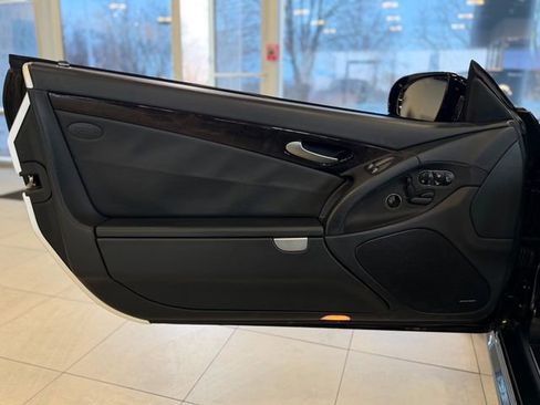 Used 2009 Mercedes-Benz SL 63 AMG image 19