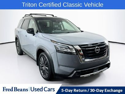 Used 2022 Nissan Pathfinder SL w/ SL Premium Package
