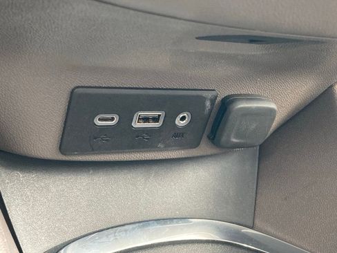 Used 2025 Chevrolet Malibu LT FWD image 27