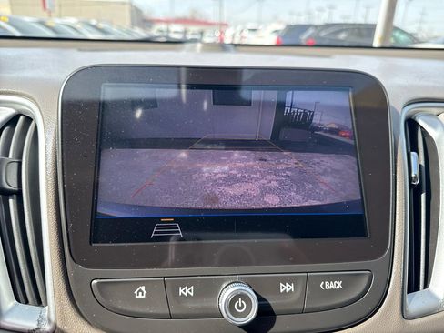 Used 2019 Chevrolet Malibu LS image 20