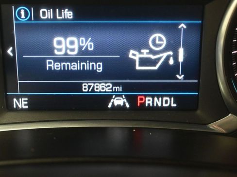 Used 2020 Chevrolet Equinox LT image 16